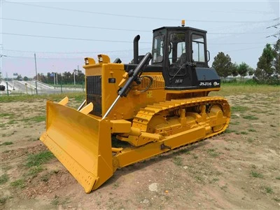 Hur förbättrar ergonomiska funktioner förarkomforten i bulldozrar?